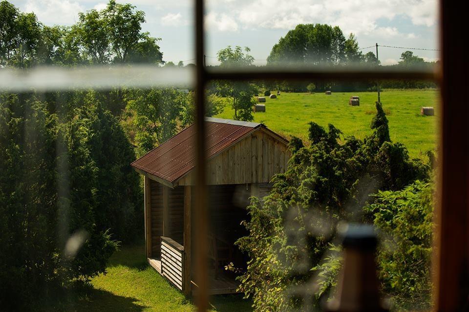 Veskikivi Holiday Home Mäebe Eksteriør billede